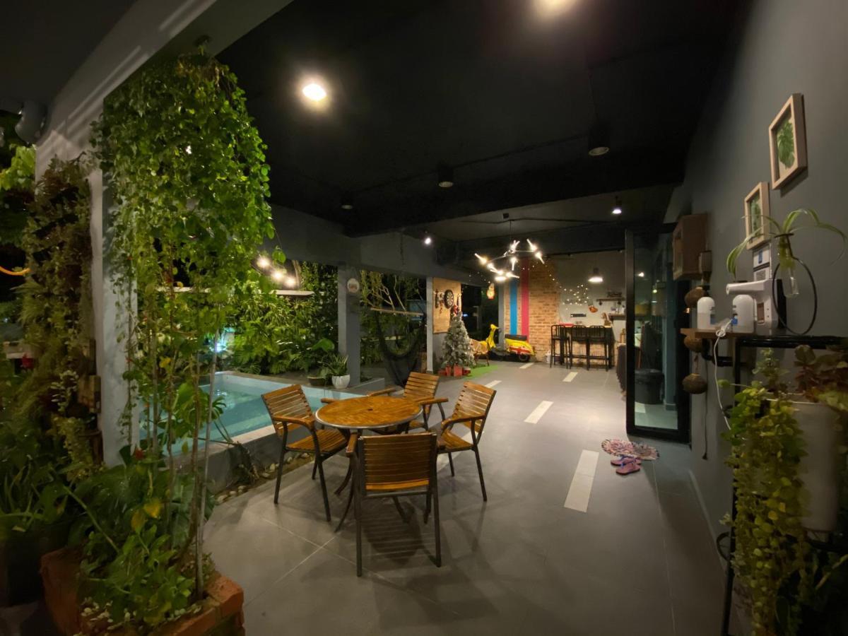 Oneriimba Private Pool & Garden Residence ג'והור בהרו מראה חיצוני תמונה