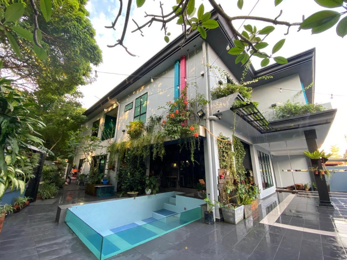 Oneriimba Private Pool & Garden Residence ג'והור בהרו מראה חיצוני תמונה