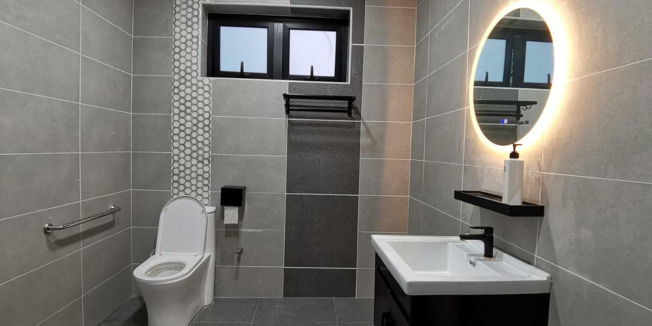 Oneriimba Private Pool & Garden Residence ג'והור בהרו מראה חיצוני תמונה